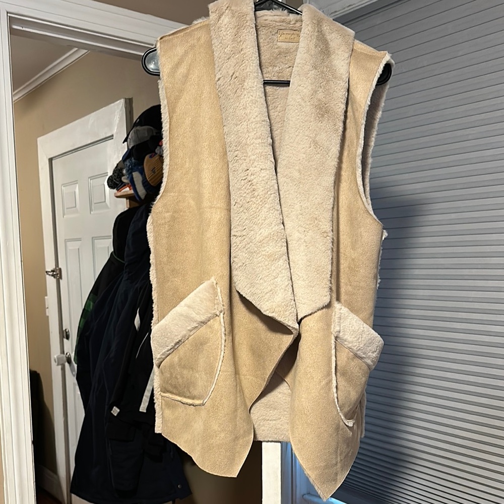 Tan and Cream Sleeveless Vest